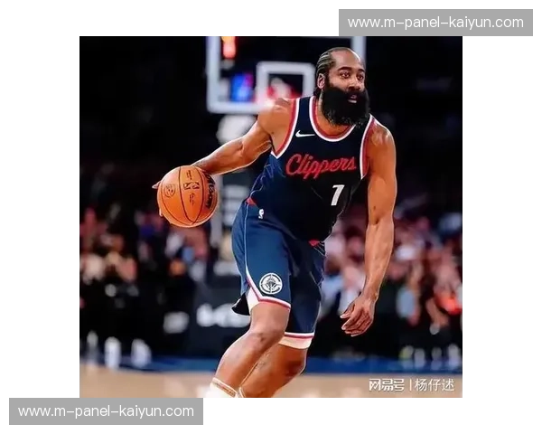 哈登在快船常用战术剖析:无球起手节省体能增加迷惑性 哈登在快船常用战术剖析:无球起手节省体能增加迷惑性